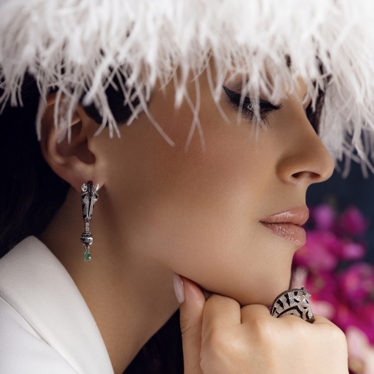 Кольцо из золота с бриллиантами 