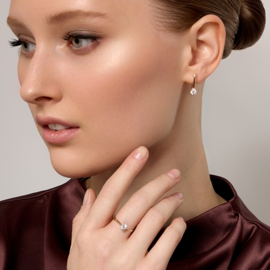 Серьги из золота с бриллиантами 0,8 ct