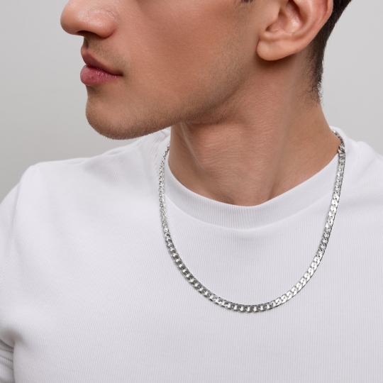 Шнурок из розового текстиля с серебряным замком