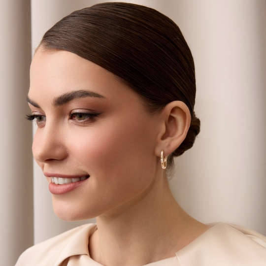 Серьги из золота с фианитами и эмалью "Пантеры"