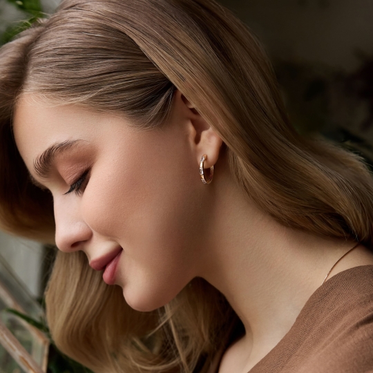 Серьги из золота с фианитами