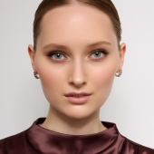 Серьги из золота с бриллиантами и танзанитами