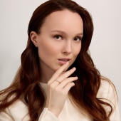 Кольцо из золота с фианитами