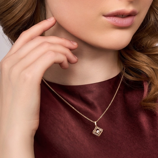 Подвеска-шарм из золота