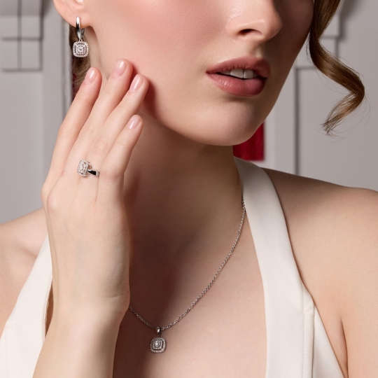 Подвеска из золота