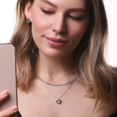 Серьги из белого золота