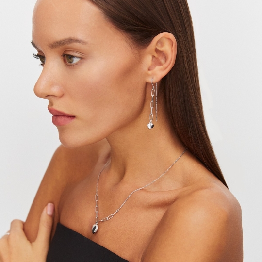 Серьги из серебра с позолотой, жемчугом, эмалью и фианитами