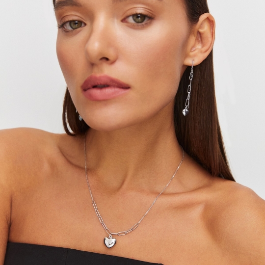 Серьги из серебра с позолотой, жемчугом, эмалью и фианитами