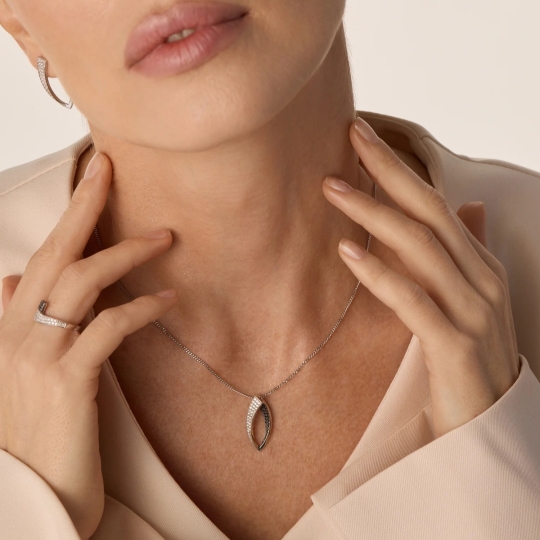 Подвеска из золота с топазом London и фианитами