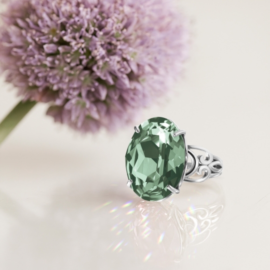 Серьги из серебра с ювелирными кристаллами