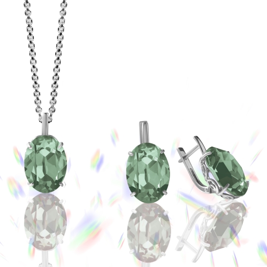 Серьги из серебра с ювелирными кристаллами