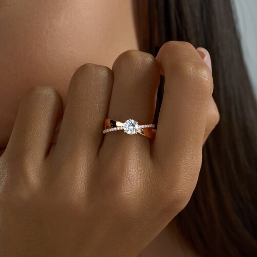 Кольцо из серебра с позолотой и фианитами