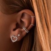 Серьги из серебра с фианитами
