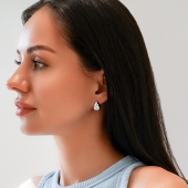 Серьги из серебра с фианитами
