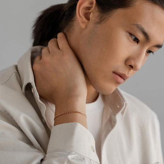 Браслет из золота с фианитами