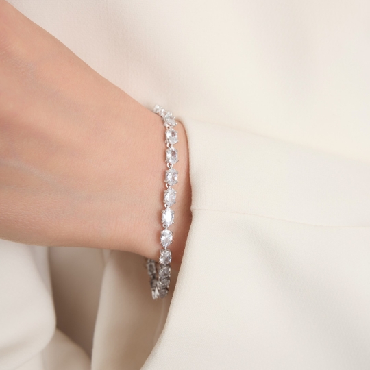 Браслет из серебра с фианитами