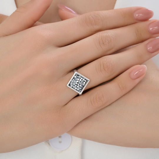 Серьги из серебра с кристальной тканью