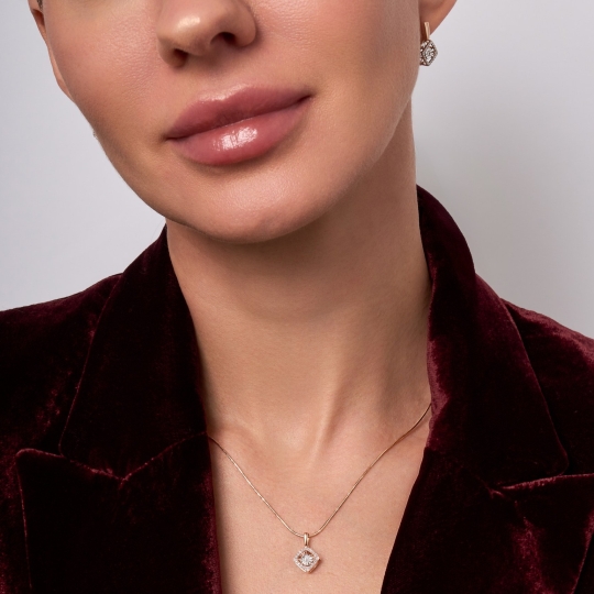 Подвеска из золота с 