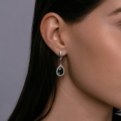 Серьги из серебра с фианитами
