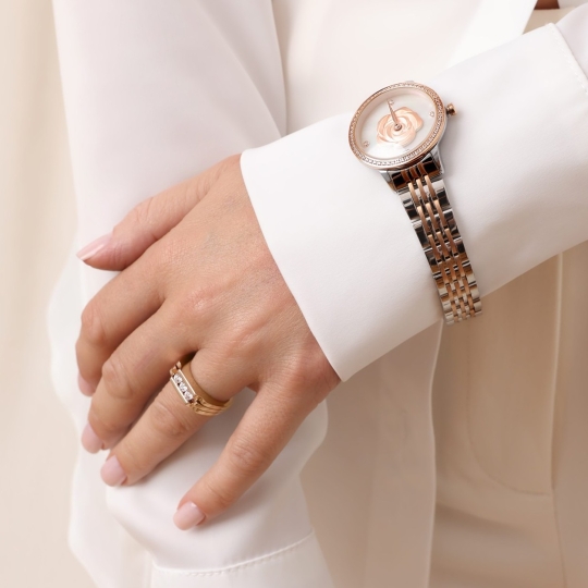 Кольцо из золота с фианитами