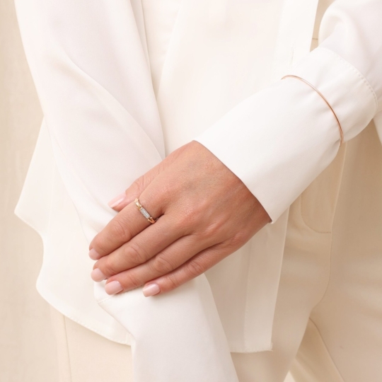 Браслет на ногу из золота с бриллиантами