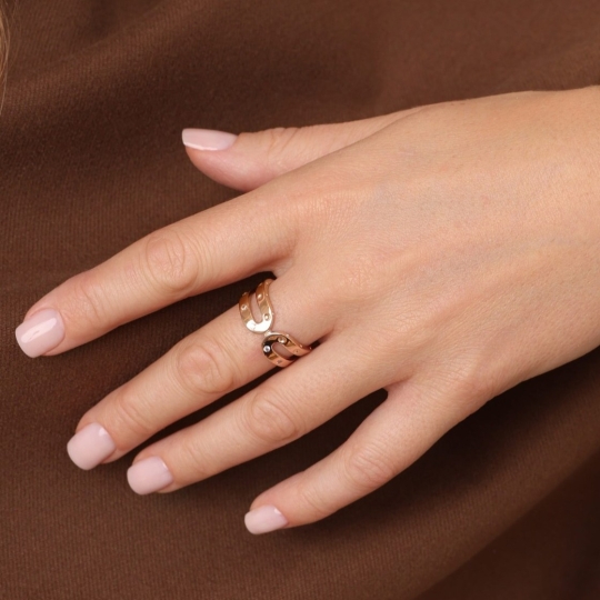 Кольцо из золота с фианитом