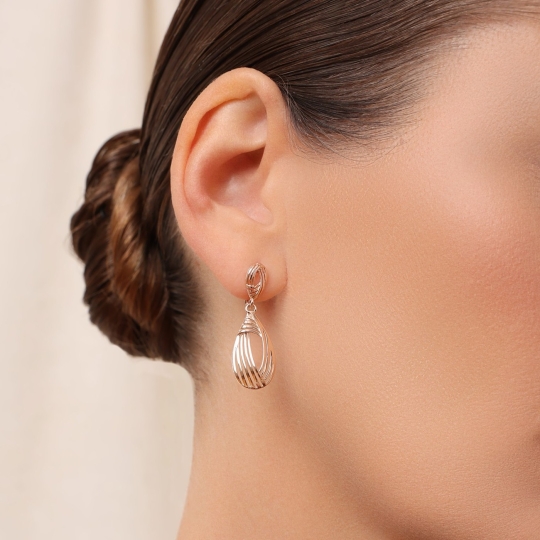 Серьги из золота с фианитами