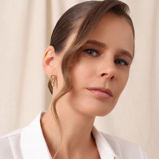 Серьги из золота с эмалью