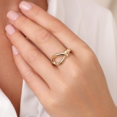 Кольцо из лимонного золота