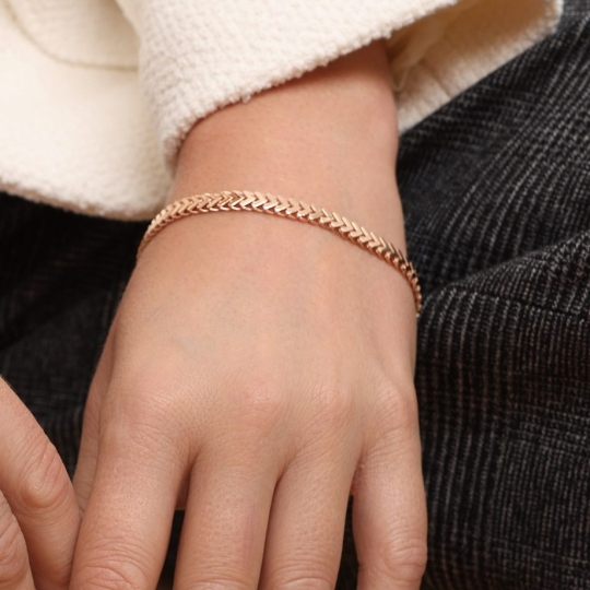 Браслет из золота плетения "Лав"