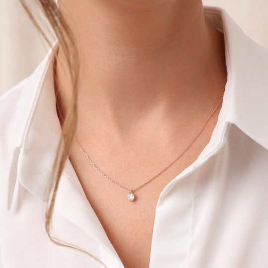 Колье-леска с золотым замком