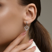 Серьги из белого золота с фианитами