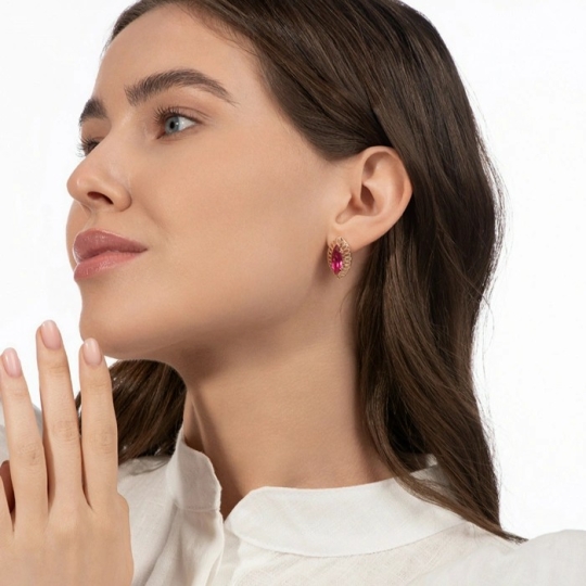Серьги из золота с фианитами