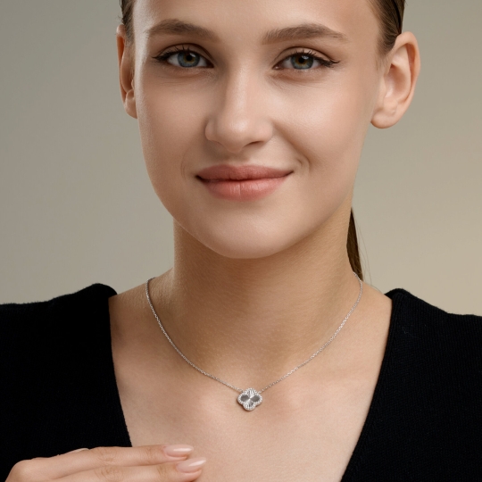 Колье из серебра