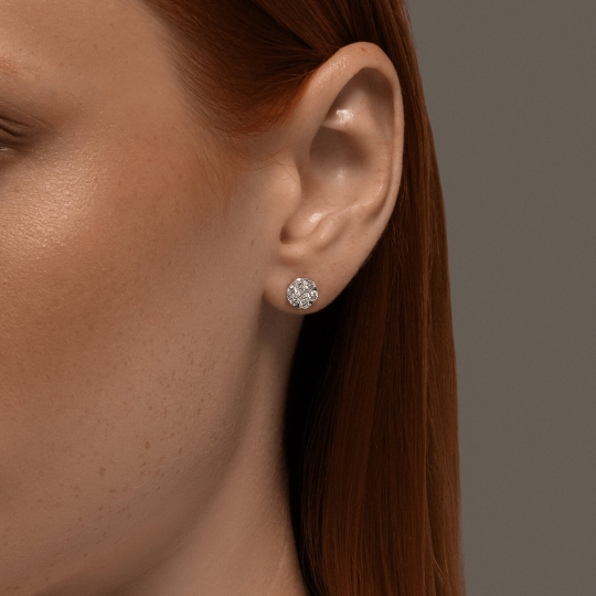 Серьги из белого золота с бриллиантами 