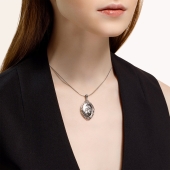 Подвеска из серебра с образом Божьей Матери 