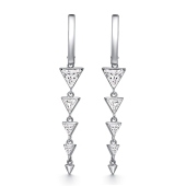 Серьги из серебра с фианитами