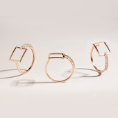 Кольцо из золота с фианитами