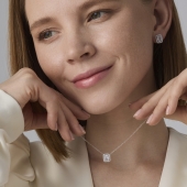 Колье из серебра с бриллианитом и фианитами