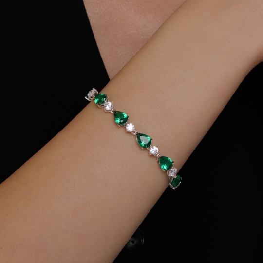 Браслет из серебра с фианитами