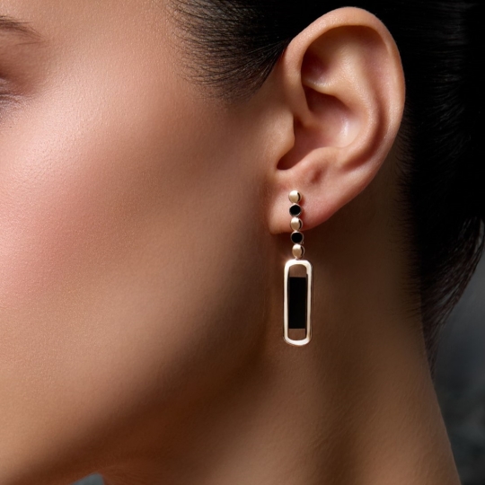 Серьги из золота с алмазной гранью