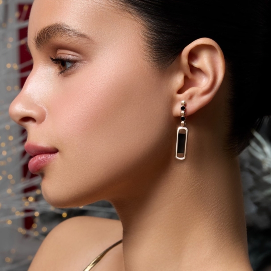 Серьги из золота с алмазной гранью