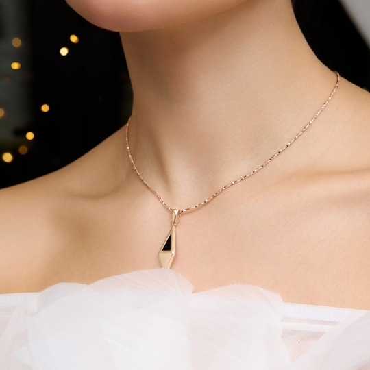 Подвеска из белого золота с фианитом