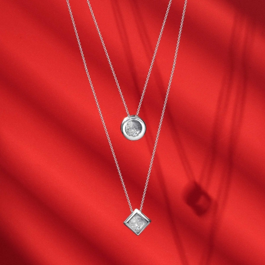 Колье из серебра с кварцем