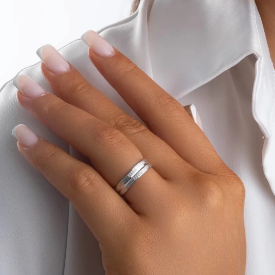 Кольцо из серебра