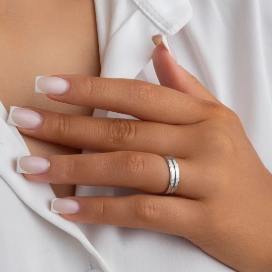 Кольцо из серебра