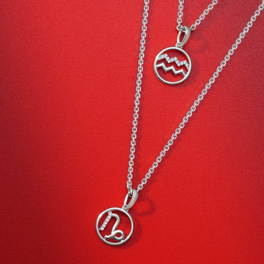 Кулон из серебра с фианитом