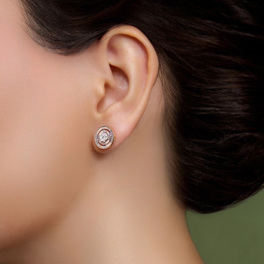 Подвеска из золота с бриллиантами