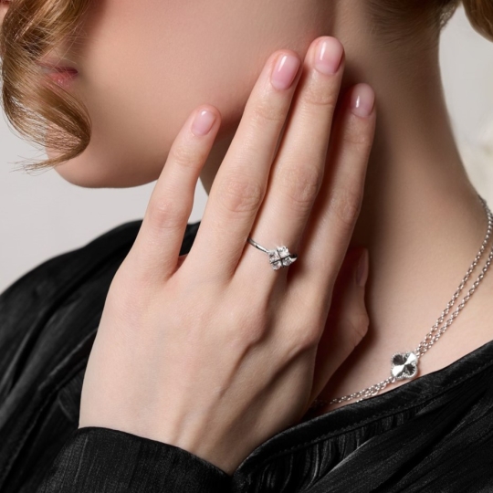 Кольцо из серебра