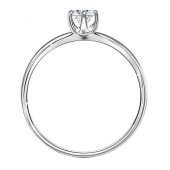 Кольцо из серебра с фианитом